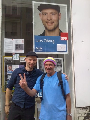 Der Weltfriedenswanderer und Lars Oberg